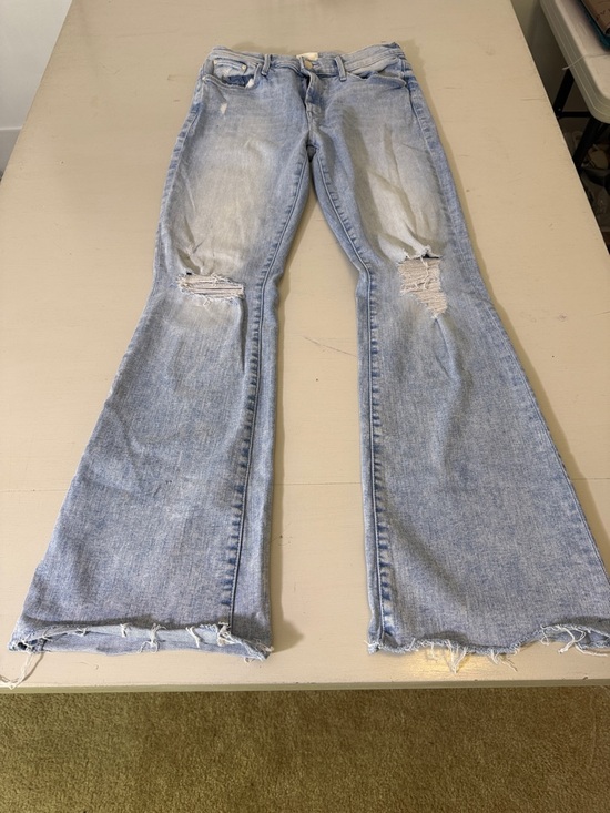 Mother The Weekender Fray Jeans 29 Action Shot High Rise Flare Distressed $278 - Picture 4 of 15